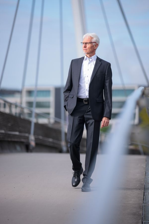heiko-jensen-auf-bruecke_0286 Heiko Jensen auf Brücke